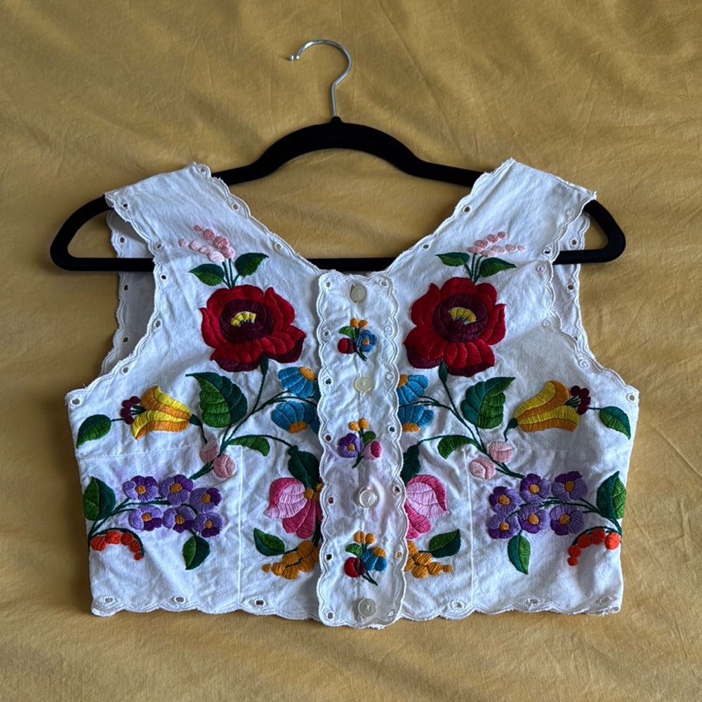 Vintage Floral Fully Embroidered Handmade White Crop Top Vest
